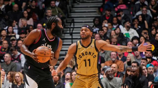 黄金甲体育官网-哈登赛季首获三双，14胜1负定律真香！快艇加速蹿升