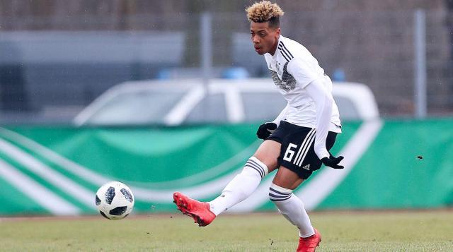 黄金甲体育-像哥哥那样改投德国队，但小恩梅沙的前路不会平坦